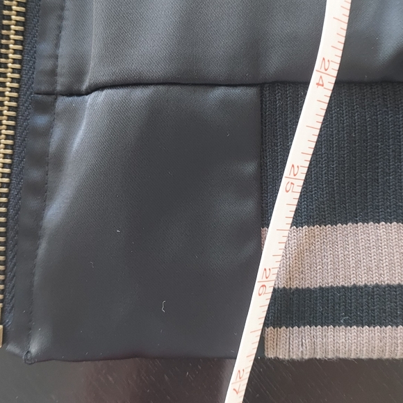NWT Koisea satin bomber Jacket, M (Japanese sizing, fits an oversized small) - Picture 5 of 7